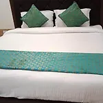 Hotel M M Continental