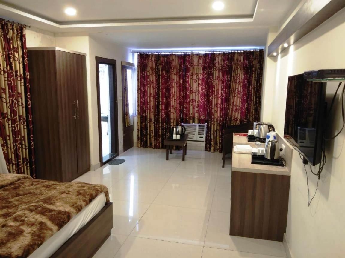 Mm Continental Bed & Breakfast Varanasi